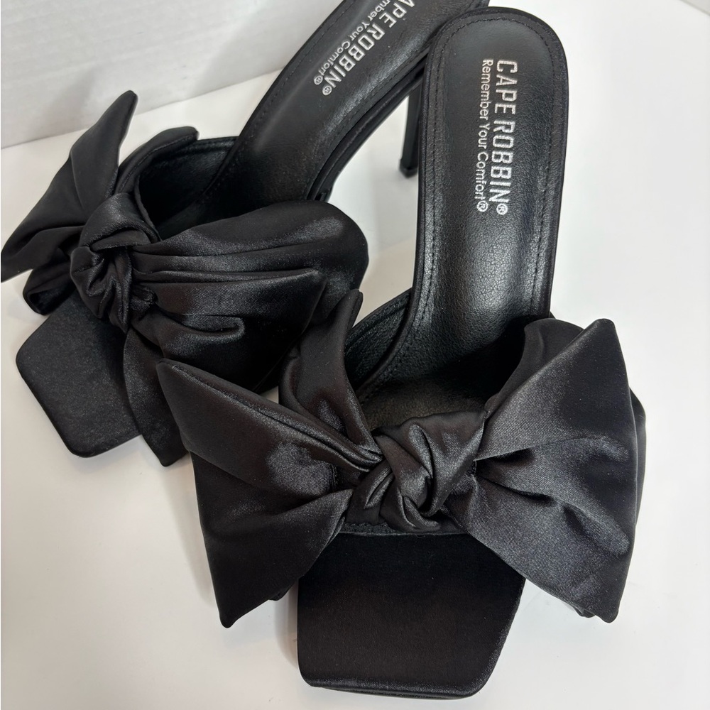 Cape Robbin Black Satin Bow Heels